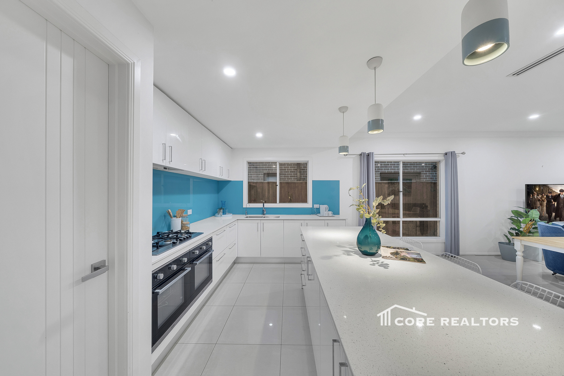 176999938429333006-rsd