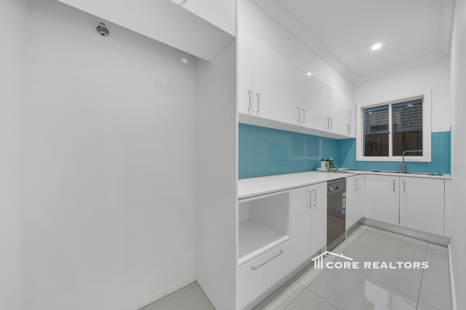 176999938421918501-rsd