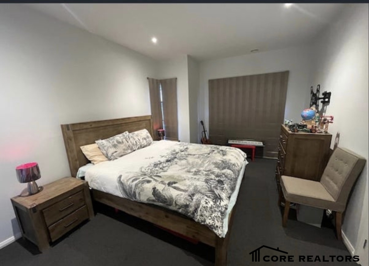 177417613544181349-rsd