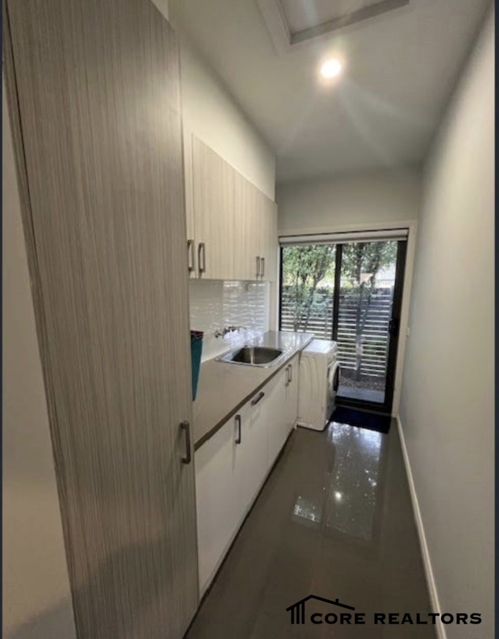 177417613555176900-rsd